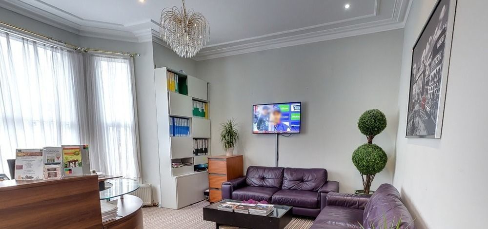 Euro Hotel Лондон Экстерьер фото