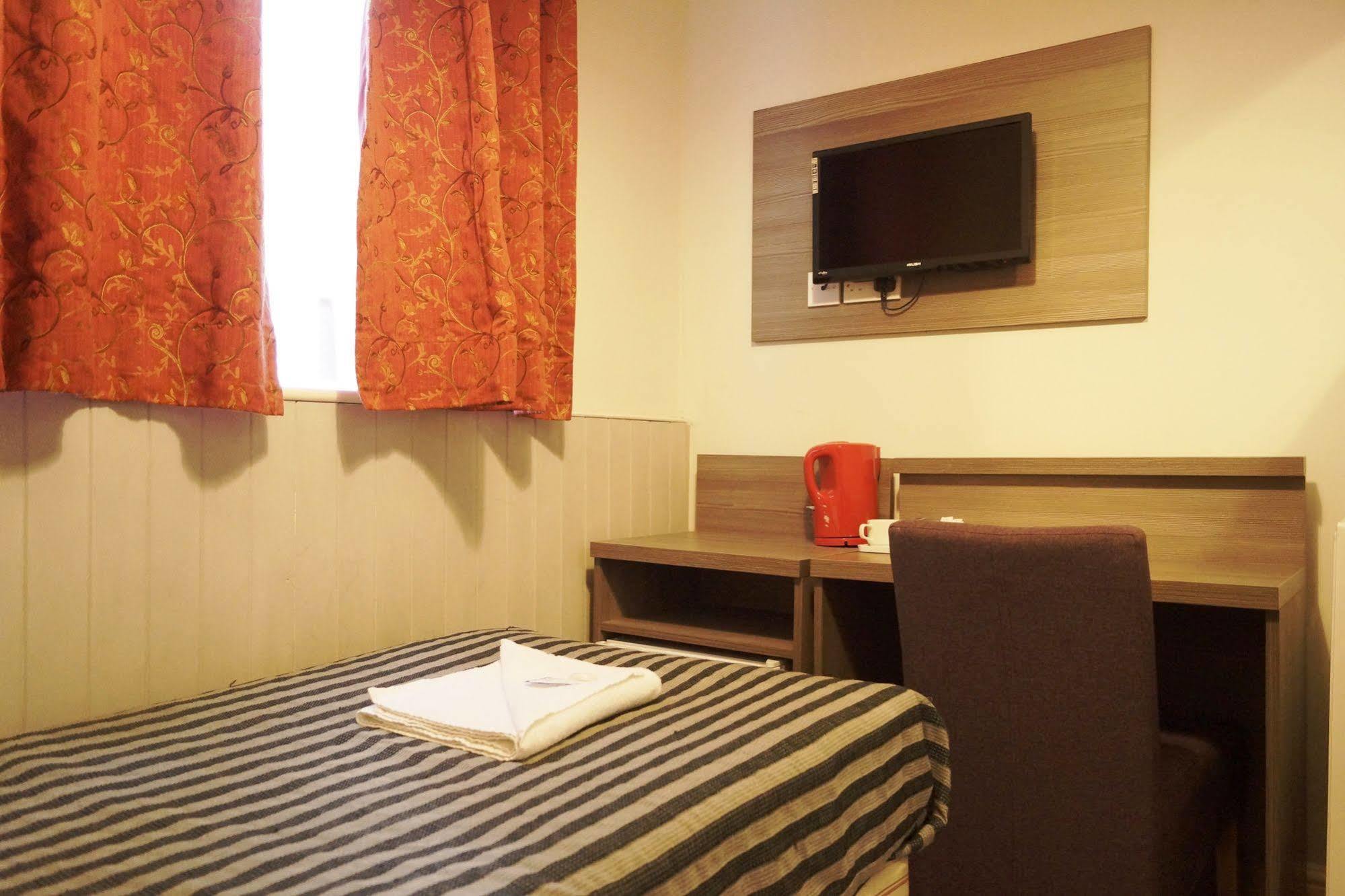 Euro Hotel Лондон Экстерьер фото