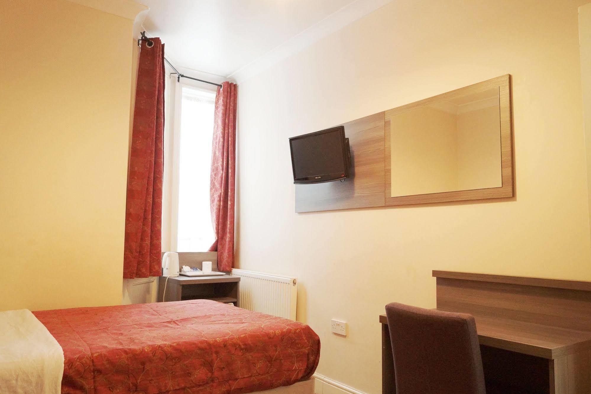 Euro Hotel Лондон Экстерьер фото