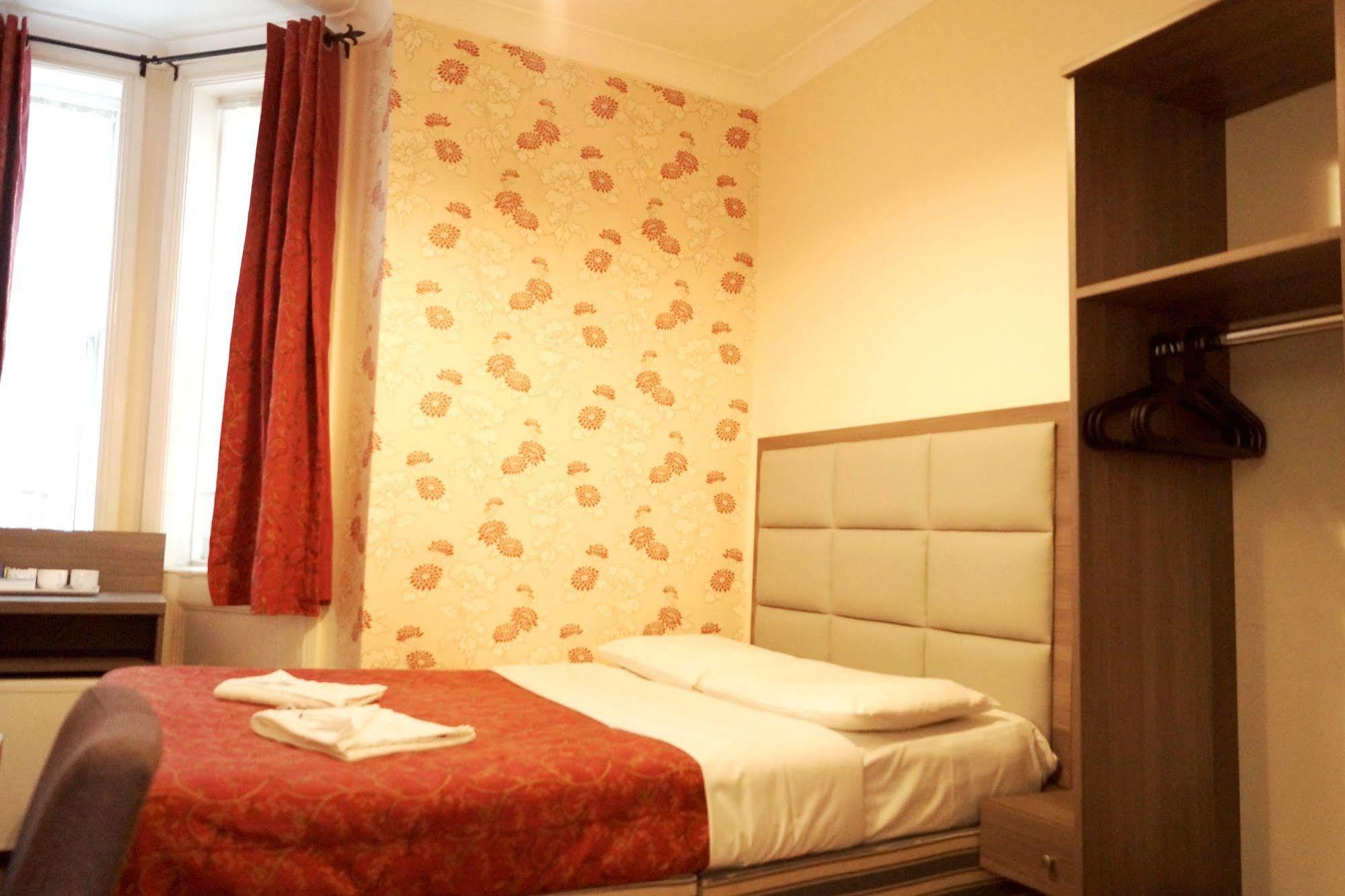 Euro Hotel Лондон Экстерьер фото