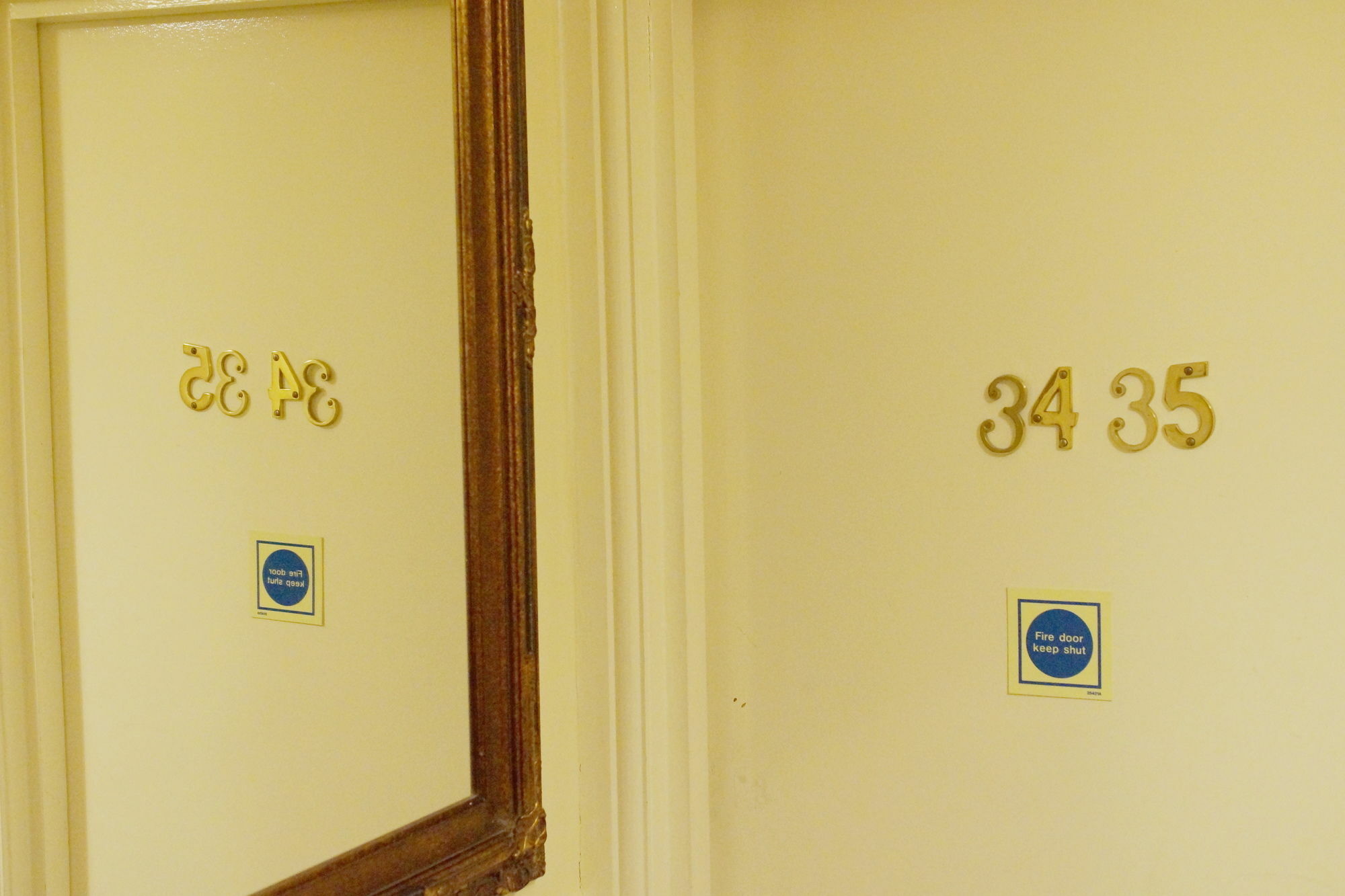 Euro Hotel Лондон Экстерьер фото